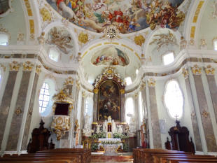 Kirche zum hl. Karl Borromäus in Volders - Innenraum (Foto: A. Prock)